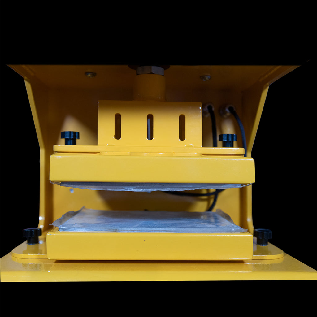 Qnubu Press Auto Lion Automatic 20 Tons (Plate 7,6x25cm)